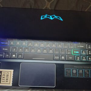 Laptop Gaming Acer Predator Triton 500 PT515 52  RTX 2070 8G Super khỏe ,I7- 10875H, Ram 16G, SSD TB ,Màn 300hz 100% srgb siêu mượt